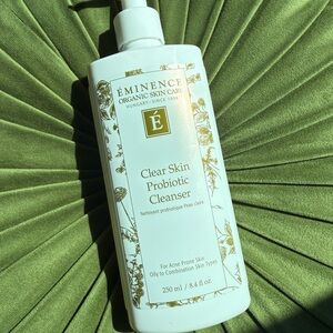 Clear Skin Probiotic Cleanser - White